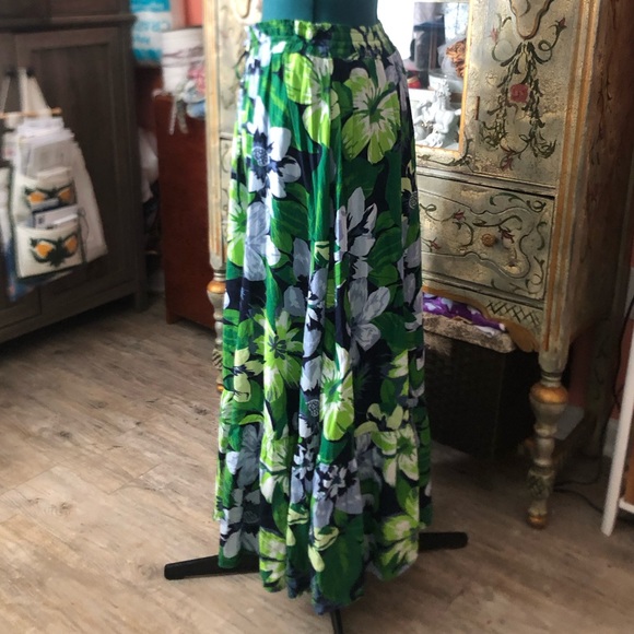 Aerie maxi skirt NWT - Picture 3 of 6